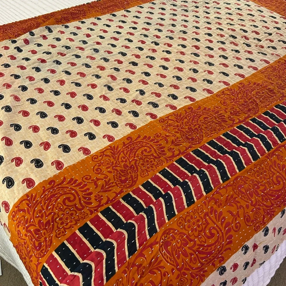 Floral Gray and Pink Kantha Quilt - Picture 3 of 3